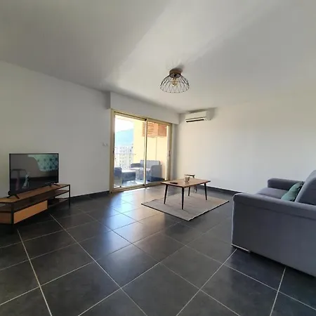 Spacieux T2 Lumineux Proche Du Centre Appartement