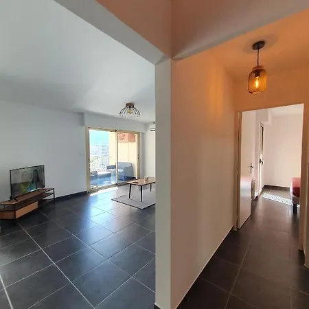 Spacieux T2 Lumineux Proche Du Centre Ajaccio (Corsica)